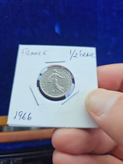 1966 France 1/2 Franc Nice High Grade Collector Coin---NICE WORLD COIN