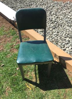 Free metal chair from 60’s