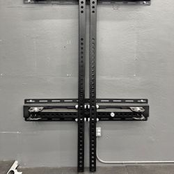Foldable Wall Mount Rack | Vesta Fitness (BRAND NEW)