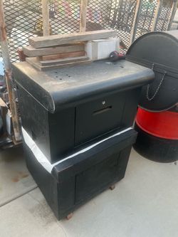 Slot Machines stands