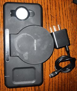 3 in 1 Charging Station