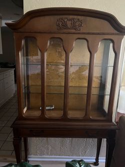 Sofas / China Cabinet / Tablet set