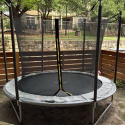 8 Ft Trampoline For Sale