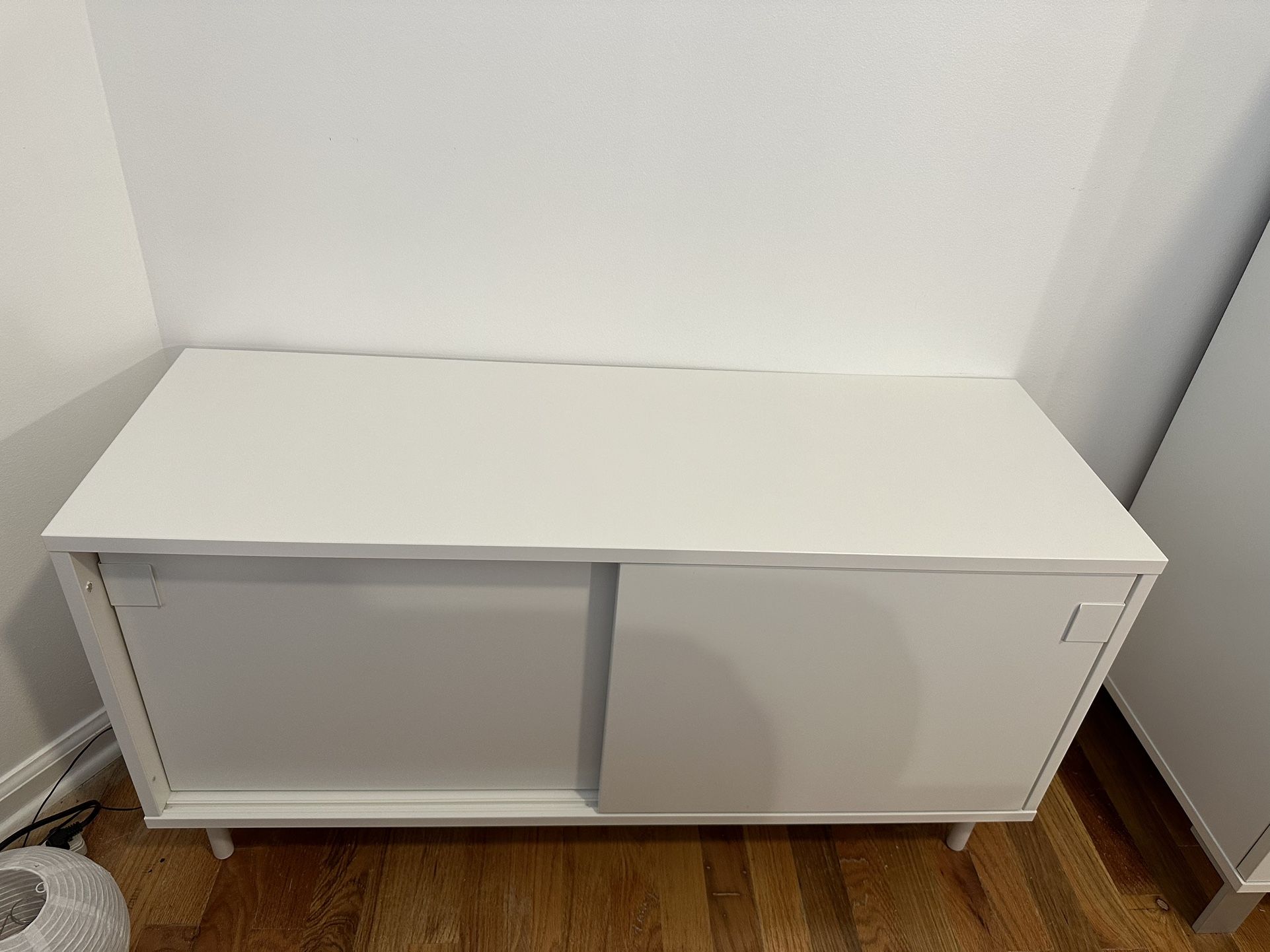 Shelving unit