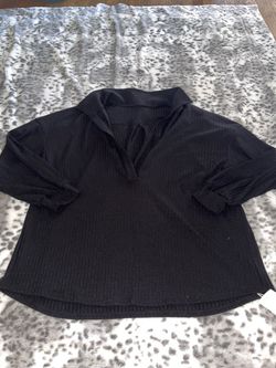 Fisoew v-neck shirt