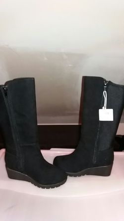 Girls boots