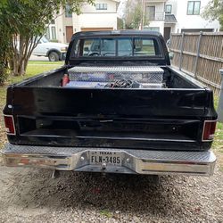 1984 Chevy C10 Short Bed Dual Tanks