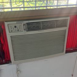 Frigidaire Ac