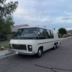 1973 GMC Canyonlands RV - Motorhome 