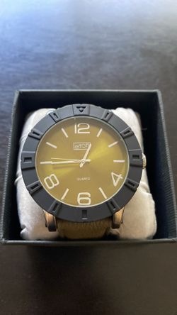 (New) Men’s Eaton Watch