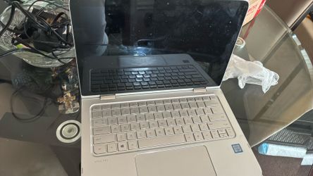 Laptop 2 in one touch screen tablet