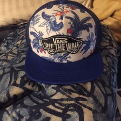 NIB never Worn VANS one Size Fits All SnapBack Hat