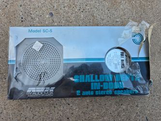 Vintage Open Box AudioVox In Door Speakers
