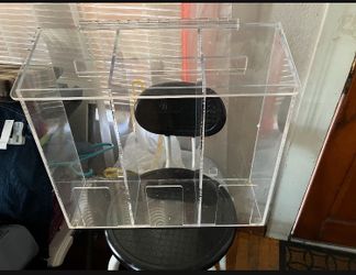 $40, 3 Slot Acrylic Dispenser