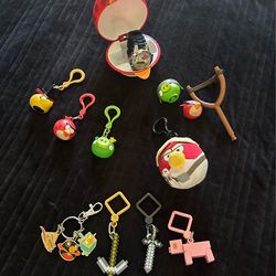 Minecraft & Angrybirds Keychains + Figurines