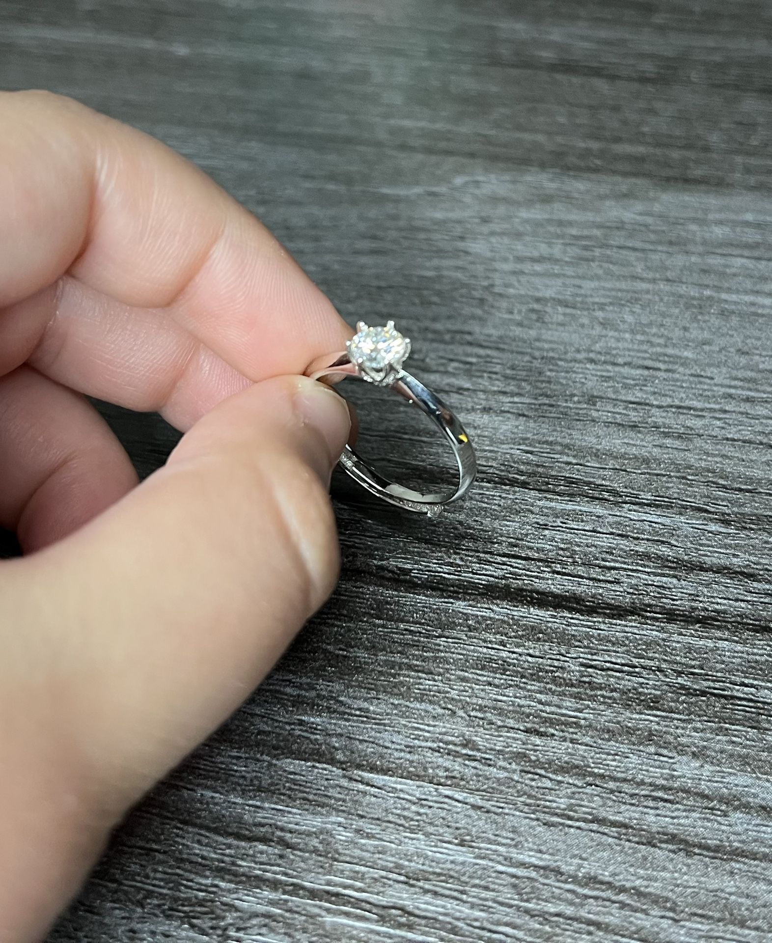 Moissanite Ring (Adjustable Size)