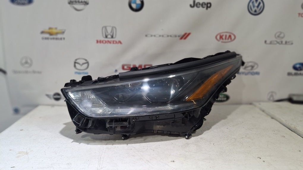 2020-2022 TOYOTA HIGHLANDER LED HEADLIGHT LEFT DRIVER SIDE OEM