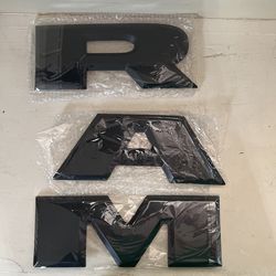 Dodge RAM Logo For The Back Tailgate, 5 Quality Marker Lights, Dodge RAM Original Radio 2016