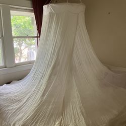 Bambulah Organic Cotton Bed Canopy / Mosquito Net – White