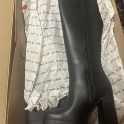 Andrea Woman’s Tall Boots