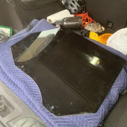 Mopar Back Sit Driver Side Glass 