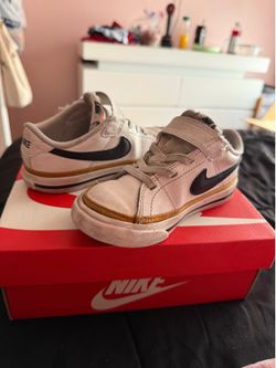 Toddler nike 9c