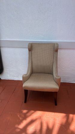 Side chair