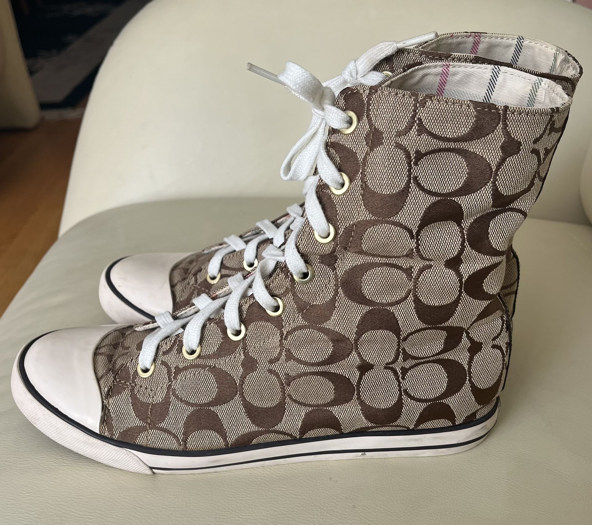 Coach Signature Women's Monogram Print Bonney Canvas High Top Sneakers Size 9M