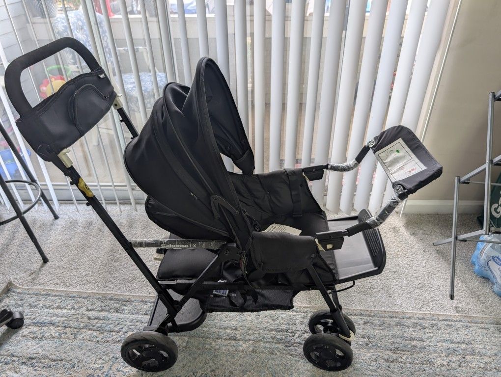 Move Out Sell : Joovy Double Stoller