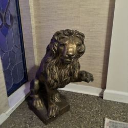Gold Lion Statue