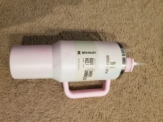 Stanley Quencher H2.0 40oz Tulle