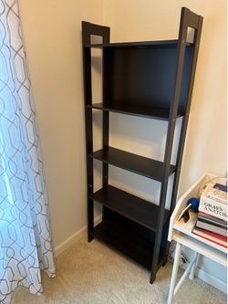 Black Bookshelf with 5 storage levels