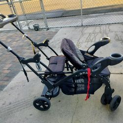 Double Stroller Sit And Stand $45 Pick Up Only Bonanza and Lamb 