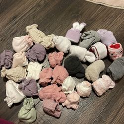 Baby girl socks and  mittens