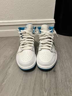 Air Jordan 1 Mid Laser Blue