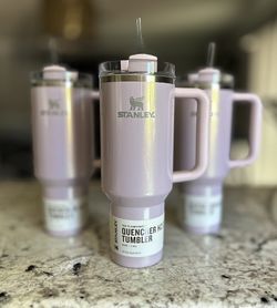 Stanley Cup Light Pink for Sale in Gardena, CA - OfferUp
