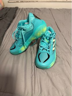 New Balance Shoes | New Balance Fresh Foam Bb V2 Basketball Sneakers | Color: Blue/Green | Size: 7| Roni73's Closet