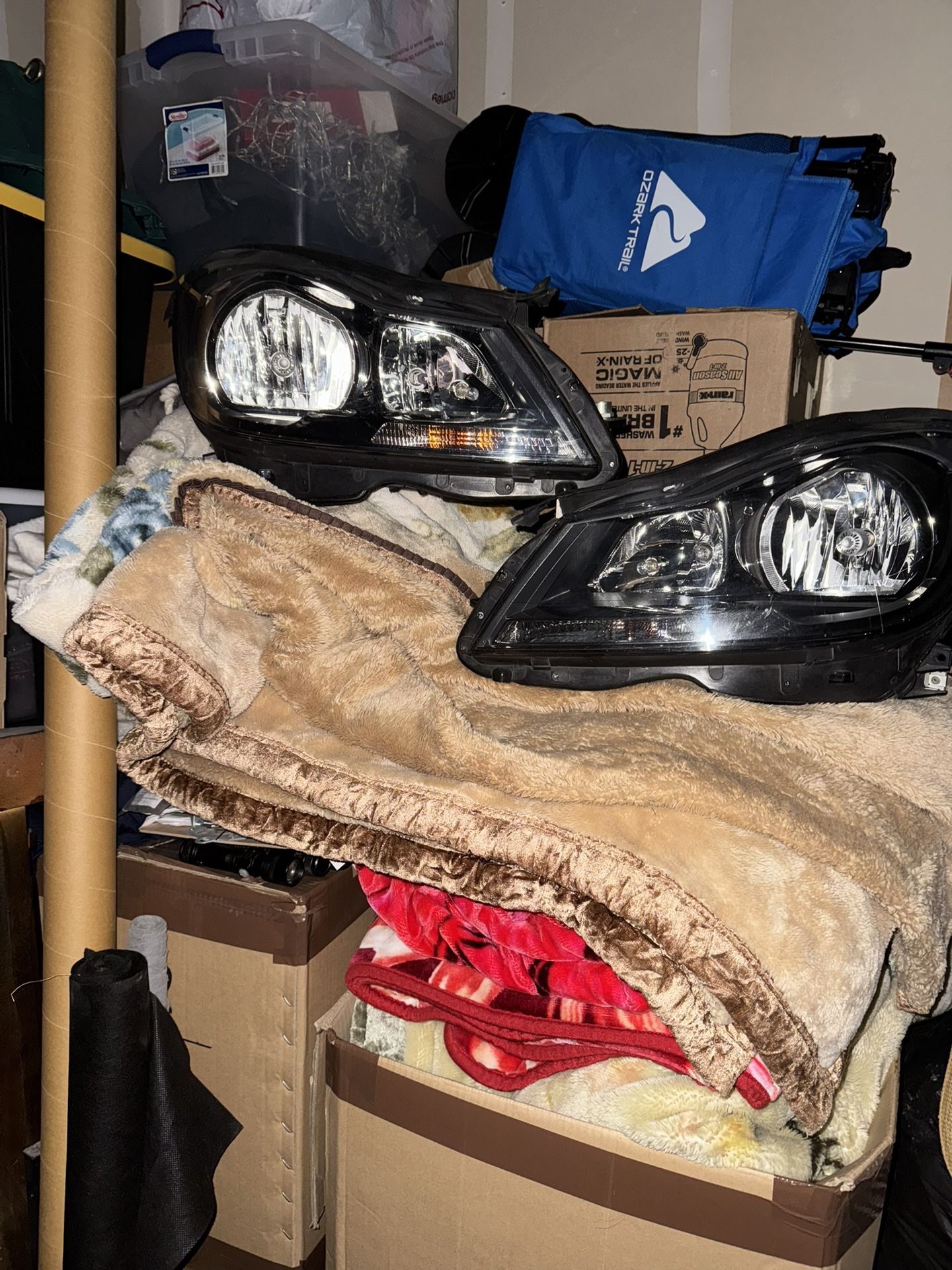 2012 Mercedes C350 AMG W204 Headlights