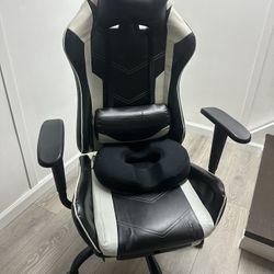 Gaming Chair (office/desk)