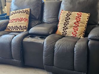 Lazy boy love seat