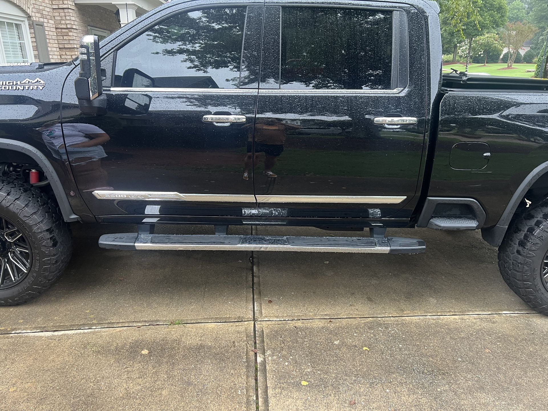 Running Boards Like New