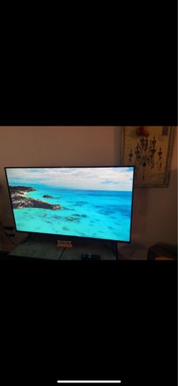 LG 55" 4K UHD Smart TV (55UP7050ZUA)