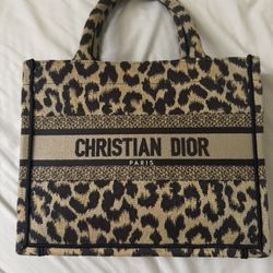Christian Dior Canvas Mizza Embroidered Medium Leopard Book Tote – Beige