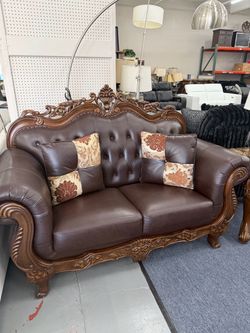 Old school Sofas Set // Victoria Style Disponible