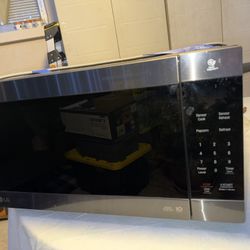 LG Smart Microwave 