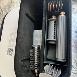 Dyson Airwrap Multi-styler 