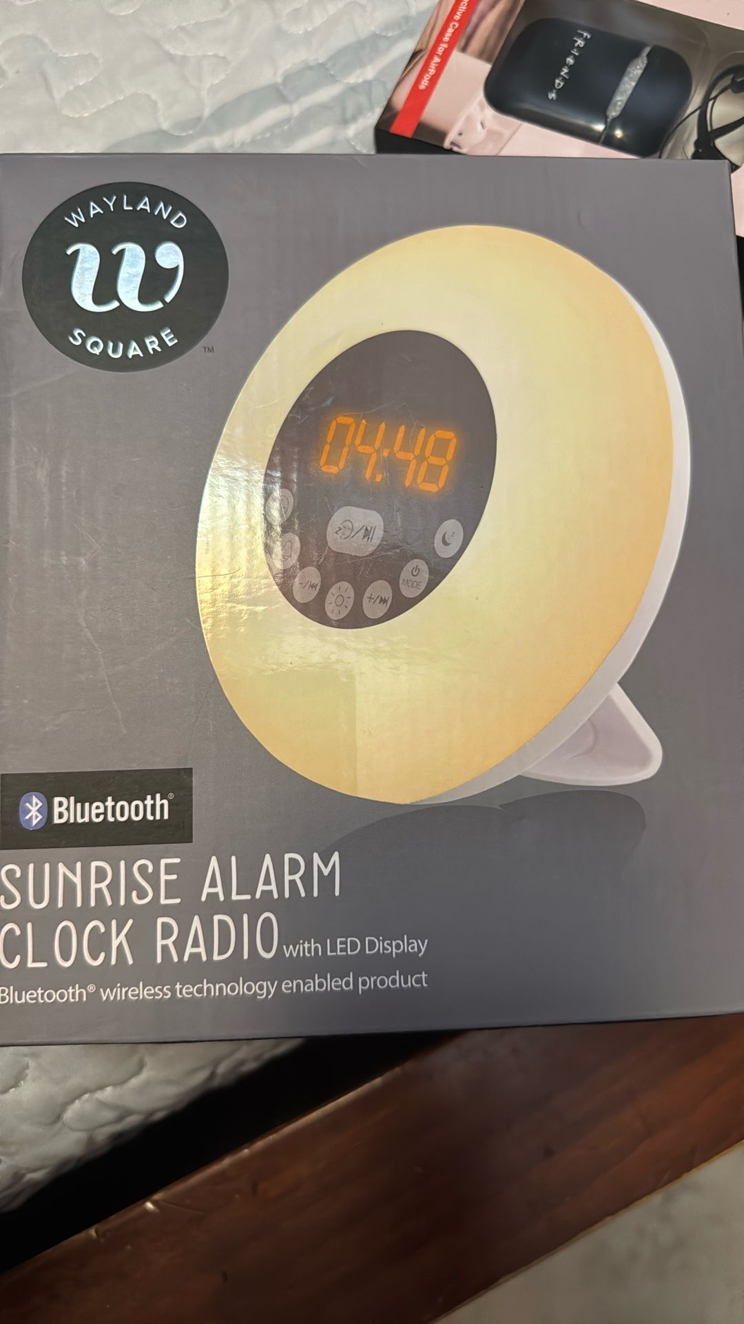 Alarm Clock Radio With Bluetooth