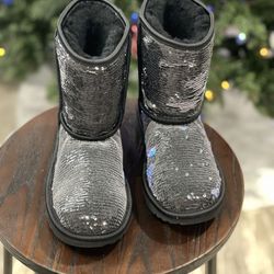 UGG GIRLS BOOTS 