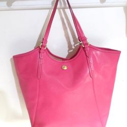 Coach Peyton Leather Tote Bag