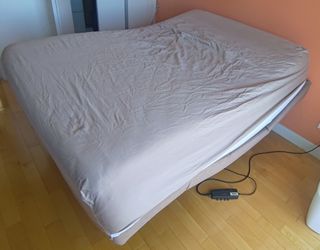 Tempur Cloud Luxe Breeze Queen Mattress Adjustable Electric Bed Frame